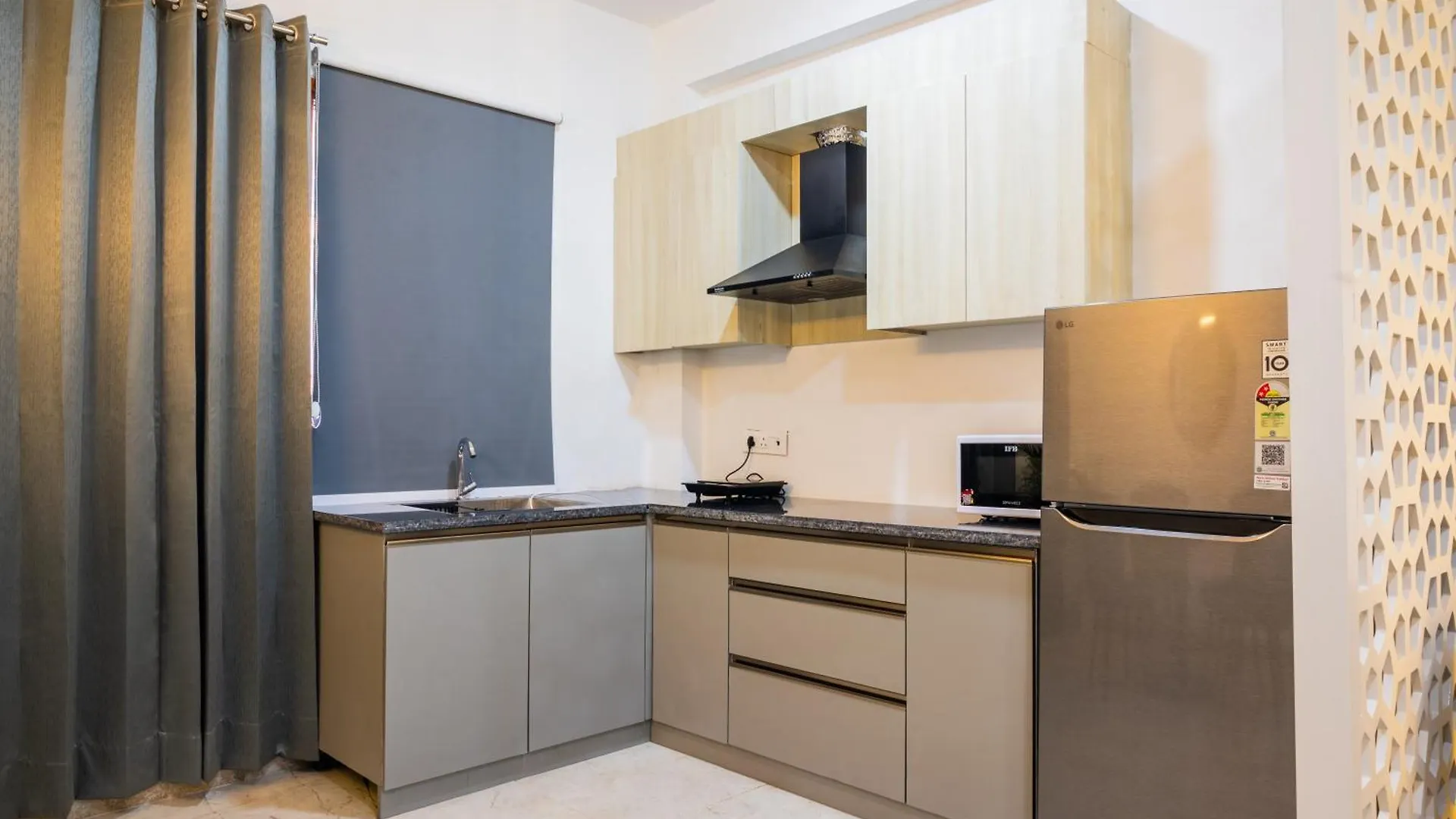 Housr 1Rk & 1Bhk Apartment Sector 28 Near Galleria Market غورغاون الهند