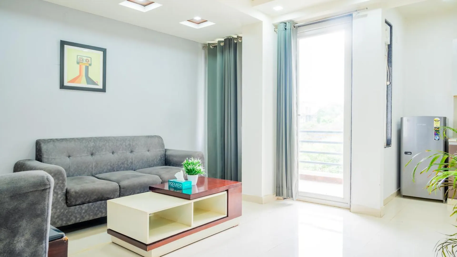 فندق Housr 1Rk & 1Bhk Apartment Sector 28 Near Galleria Market غورغاون