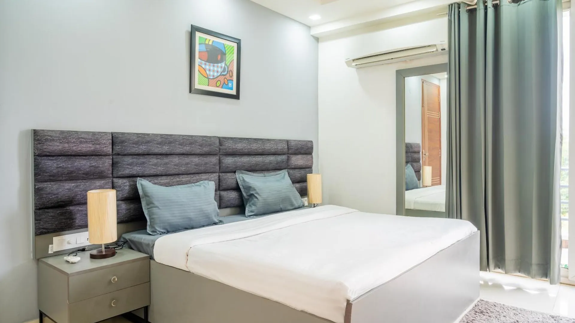 Housr 1Rk & 1Bhk Apartment Sector 28 Near Galleria Market غورغاون فندق
